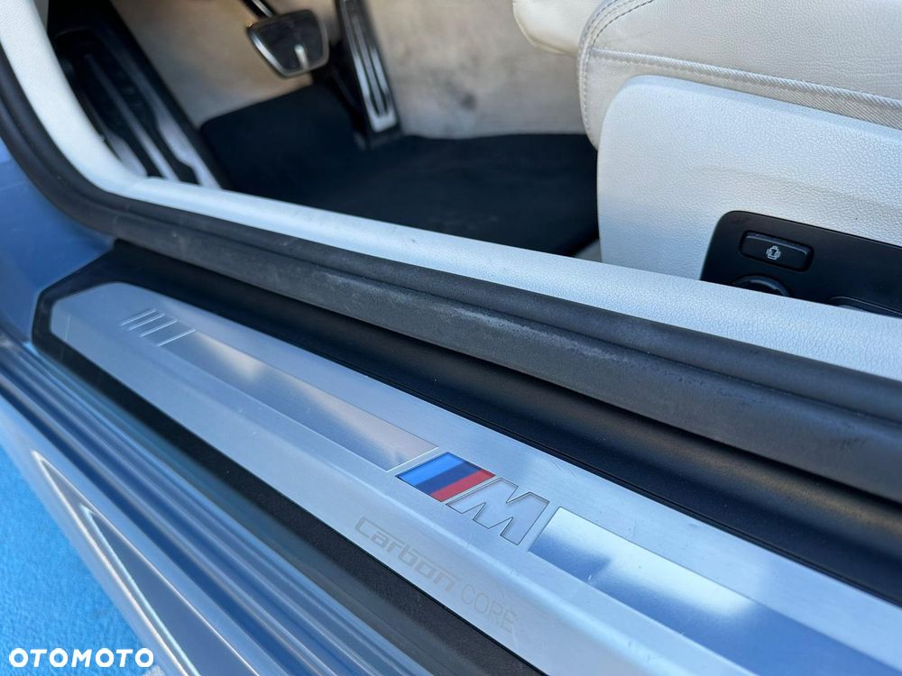 BMW Seria 8 - 26