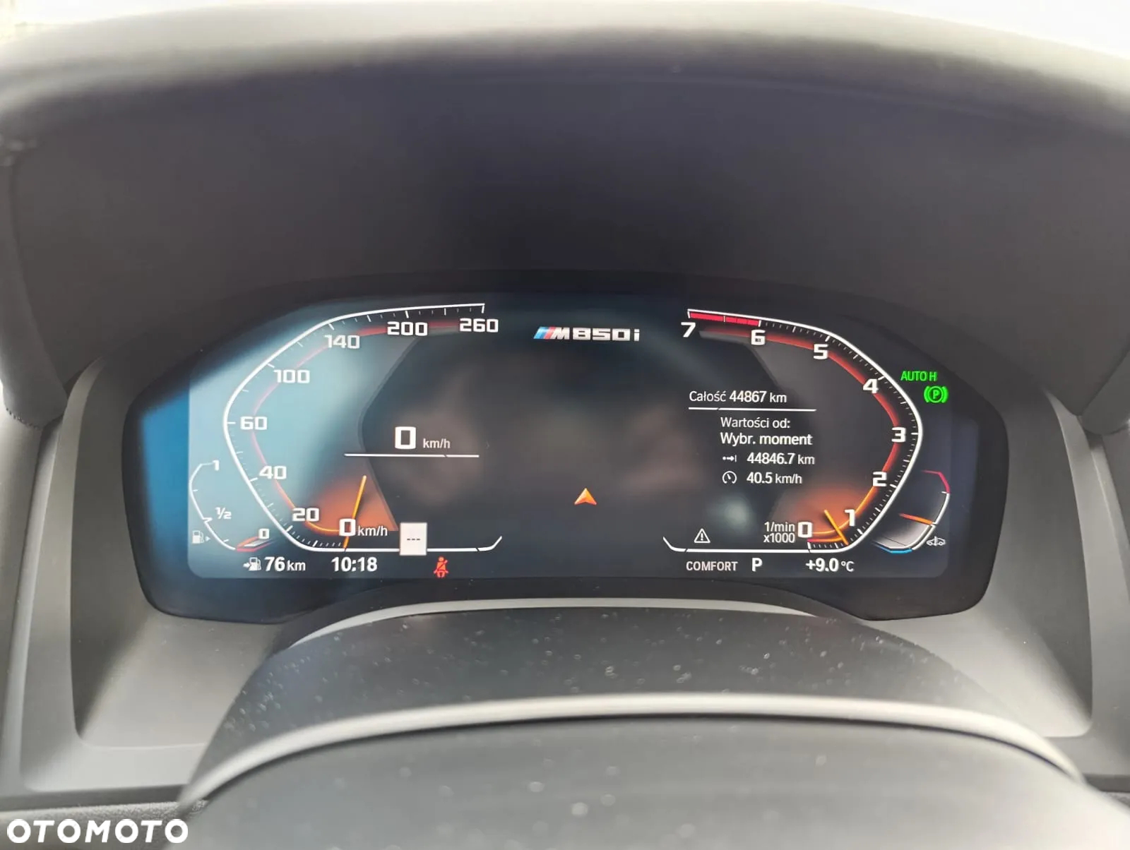 BMW Seria 8 M850i xDrive Cabrio - 24