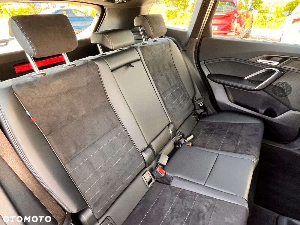 BMW X1 sDrive18i - 31