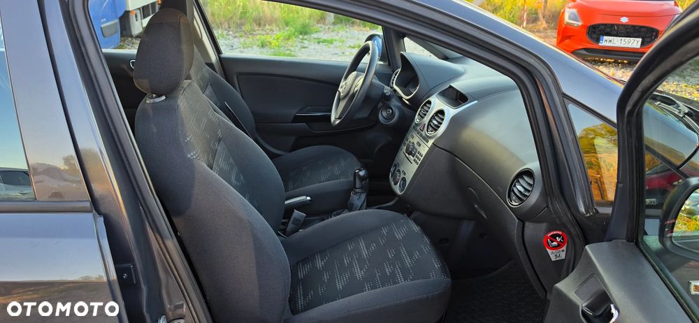 Opel Corsa 1.2 16V Edition / Active - 10