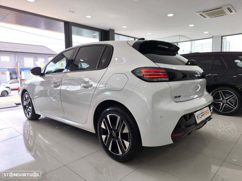 Peugeot 208 1.2 PureTech Allure - 5