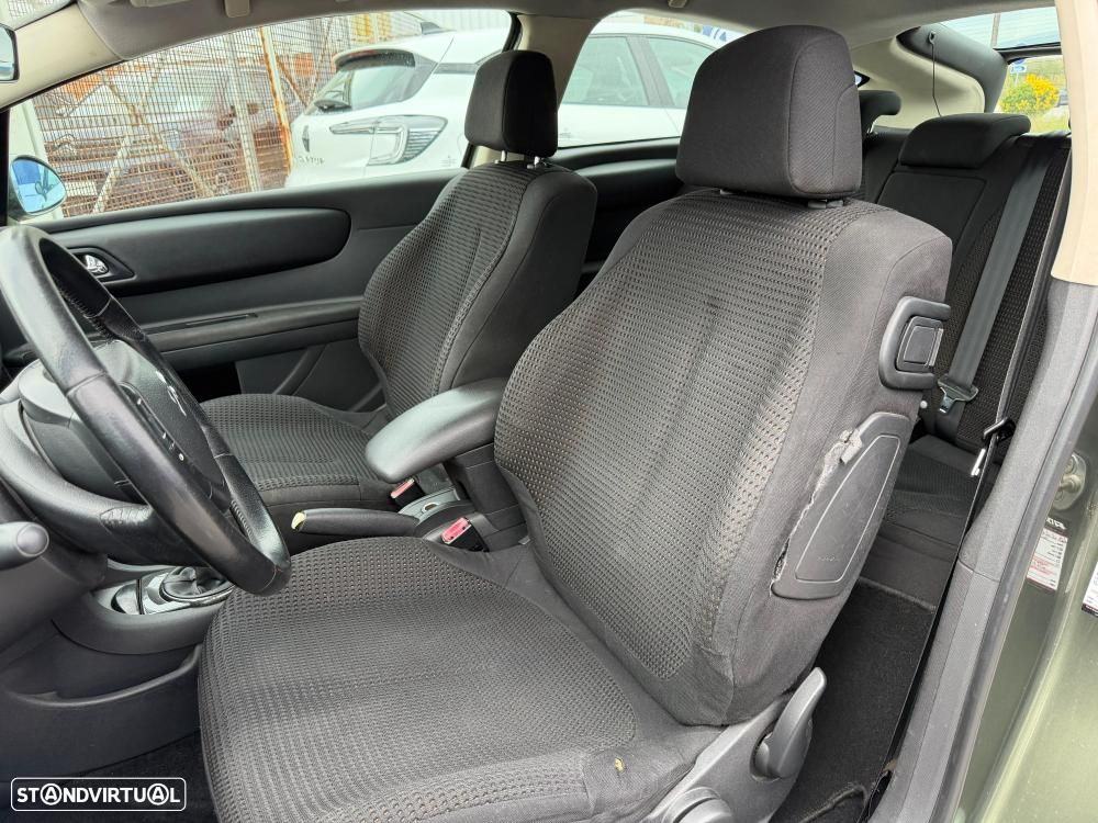 Citroën C4 Coupé 1.6 HDi 110 VTR Pack - 9