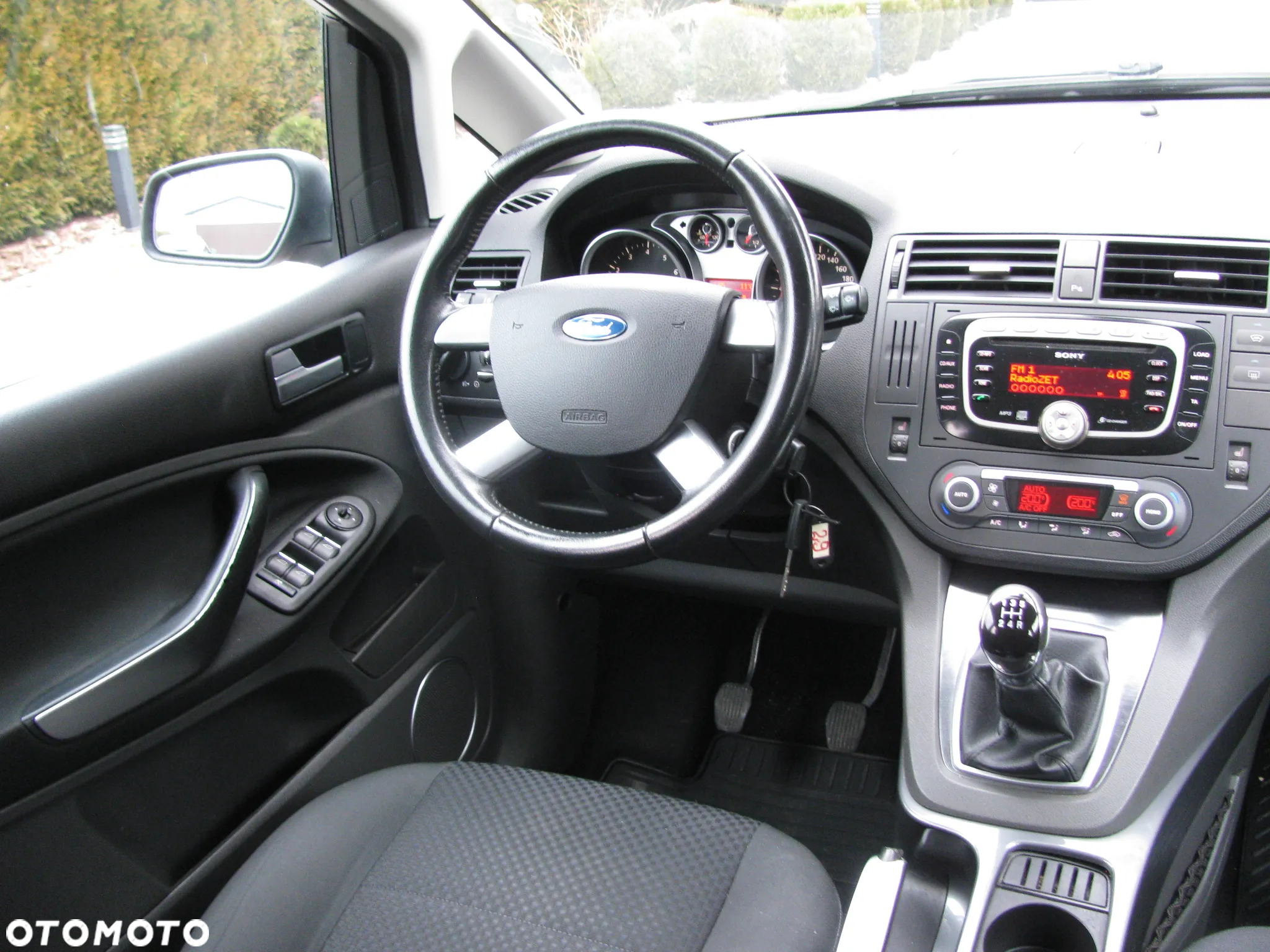 Ford C-MAX 1.8 Ambiente - 25