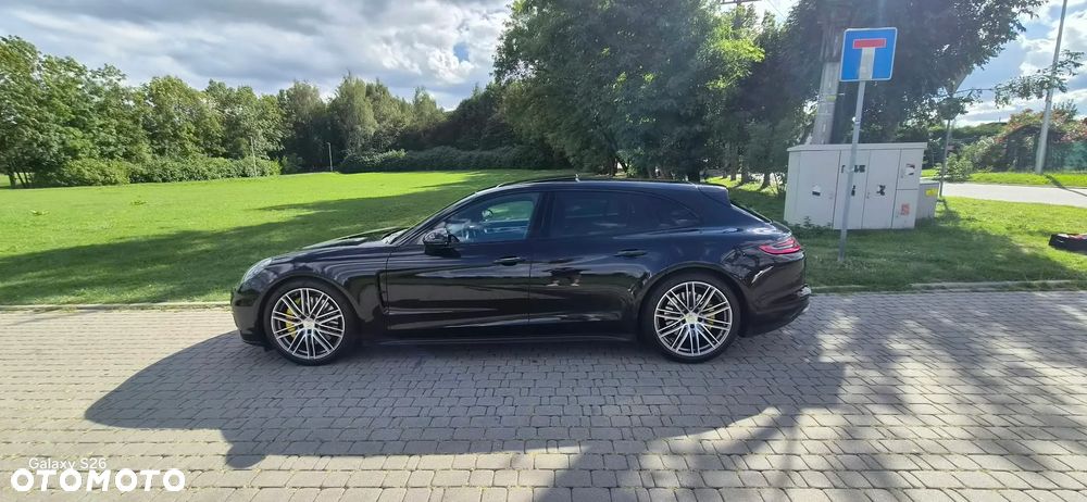Porsche Panamera 4S Executive - 39