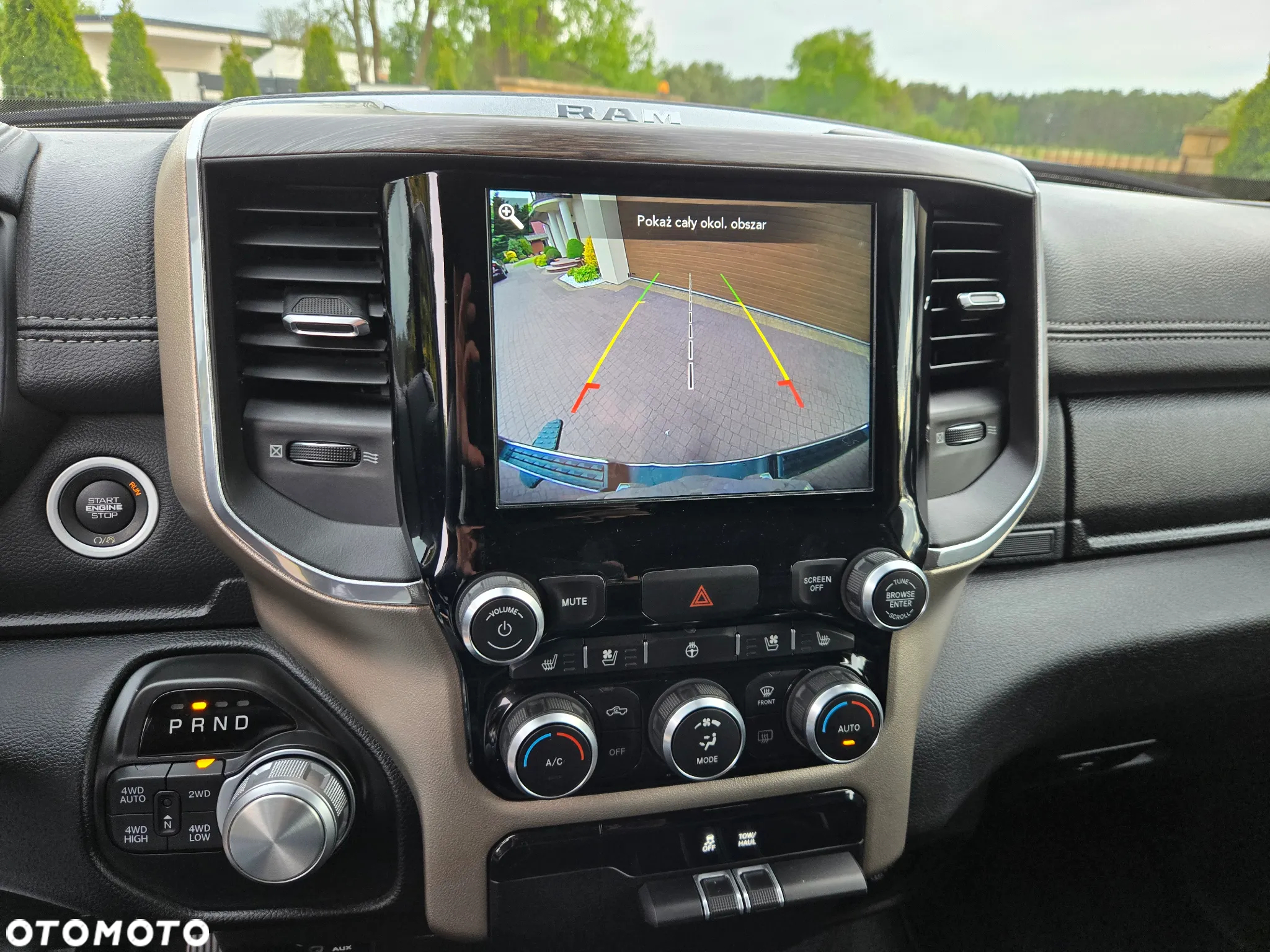 RAM 1500 Crew Cab MB Laramie - 29
