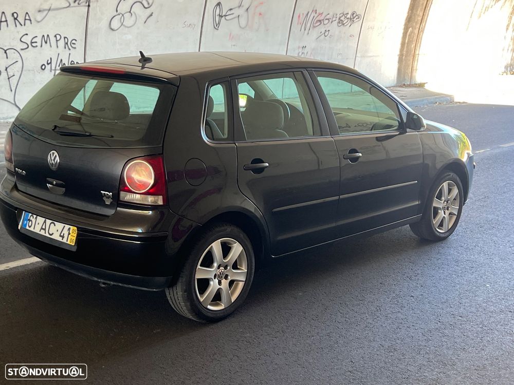 VW Polo 1.4 TDi Confortline - 16