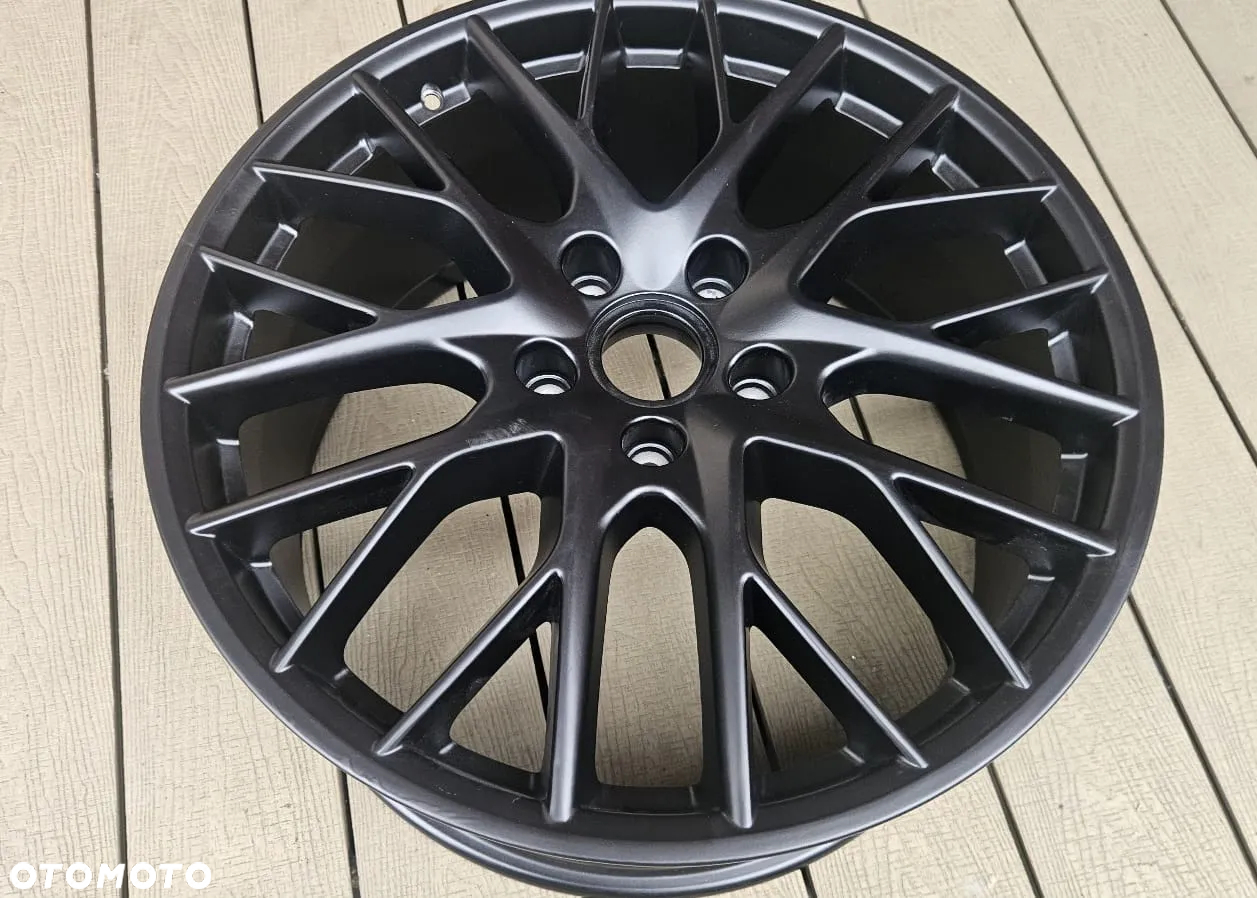 NOWA FELGA PORSCHE PANAMERA BBS - 4