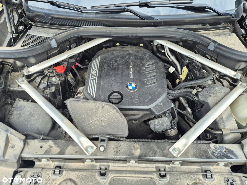 BMW X5 xDrive25d - 17