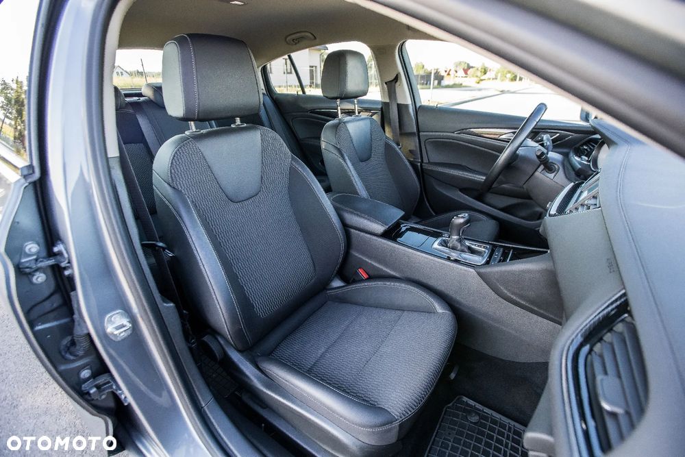 Opel Insignia 1.5 T Innovation S&S - 14