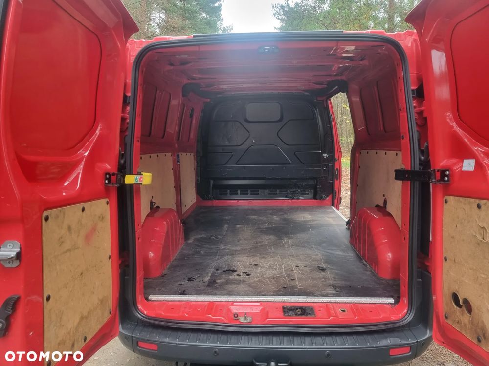 Ford Transit Custom - 19