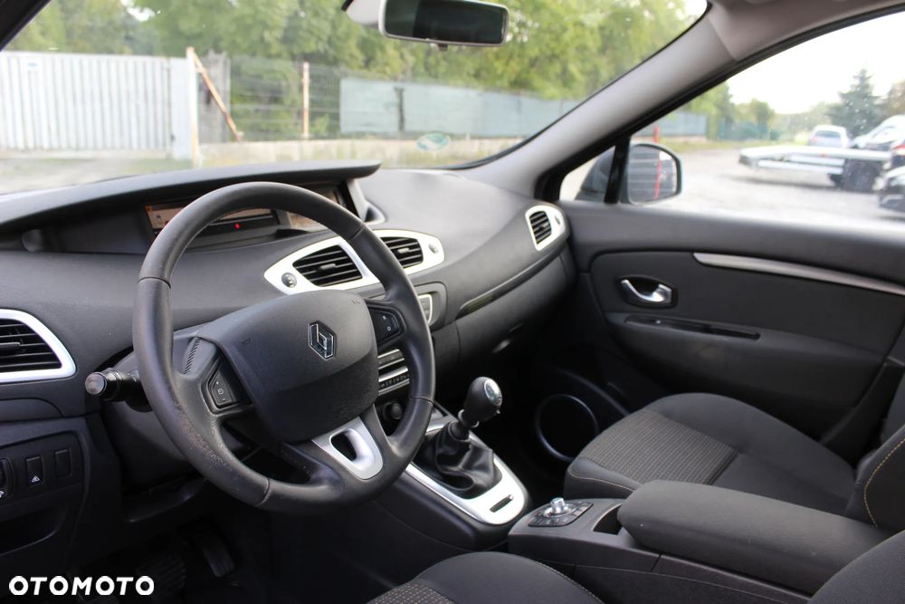 Renault Scenic 1.6 16V Expression - 13