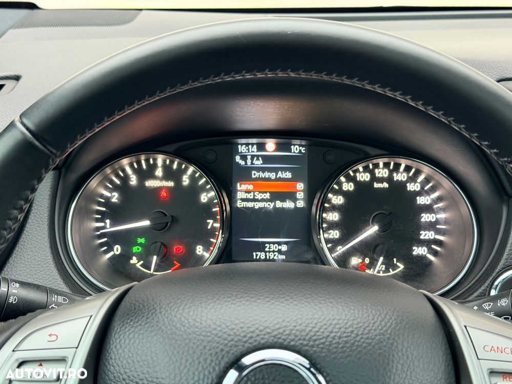 Nissan Qashqai 1.2 DIG-T Start/Stop Tekna - 24