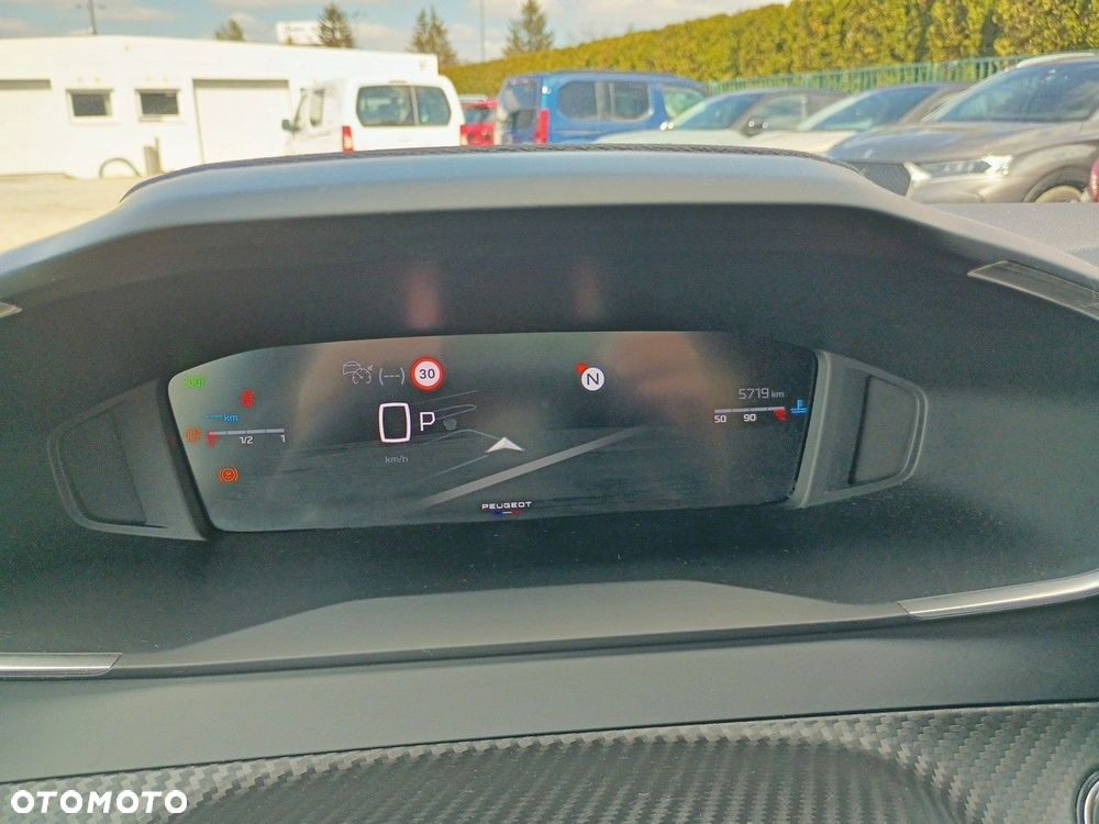 Peugeot 2008 1.2 PureTech Allure S&S EAT8 - 14