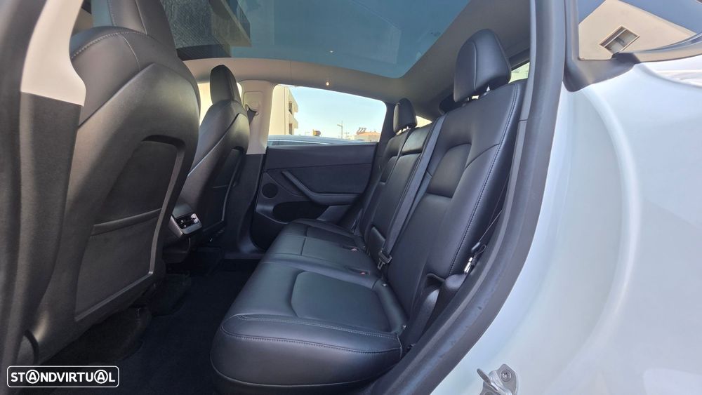 Tesla Model Y Long Range Tração Integral - 14
