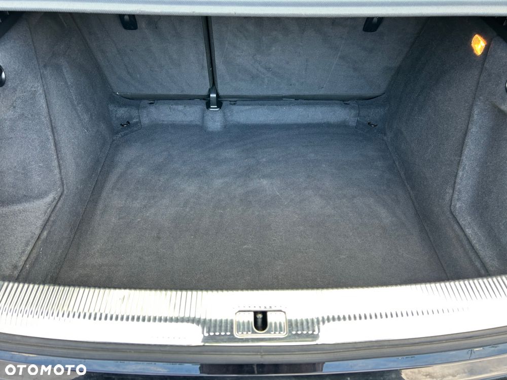 Audi Q3 2.0 TDI Quattro Edycja Specjalna S tronic - 29