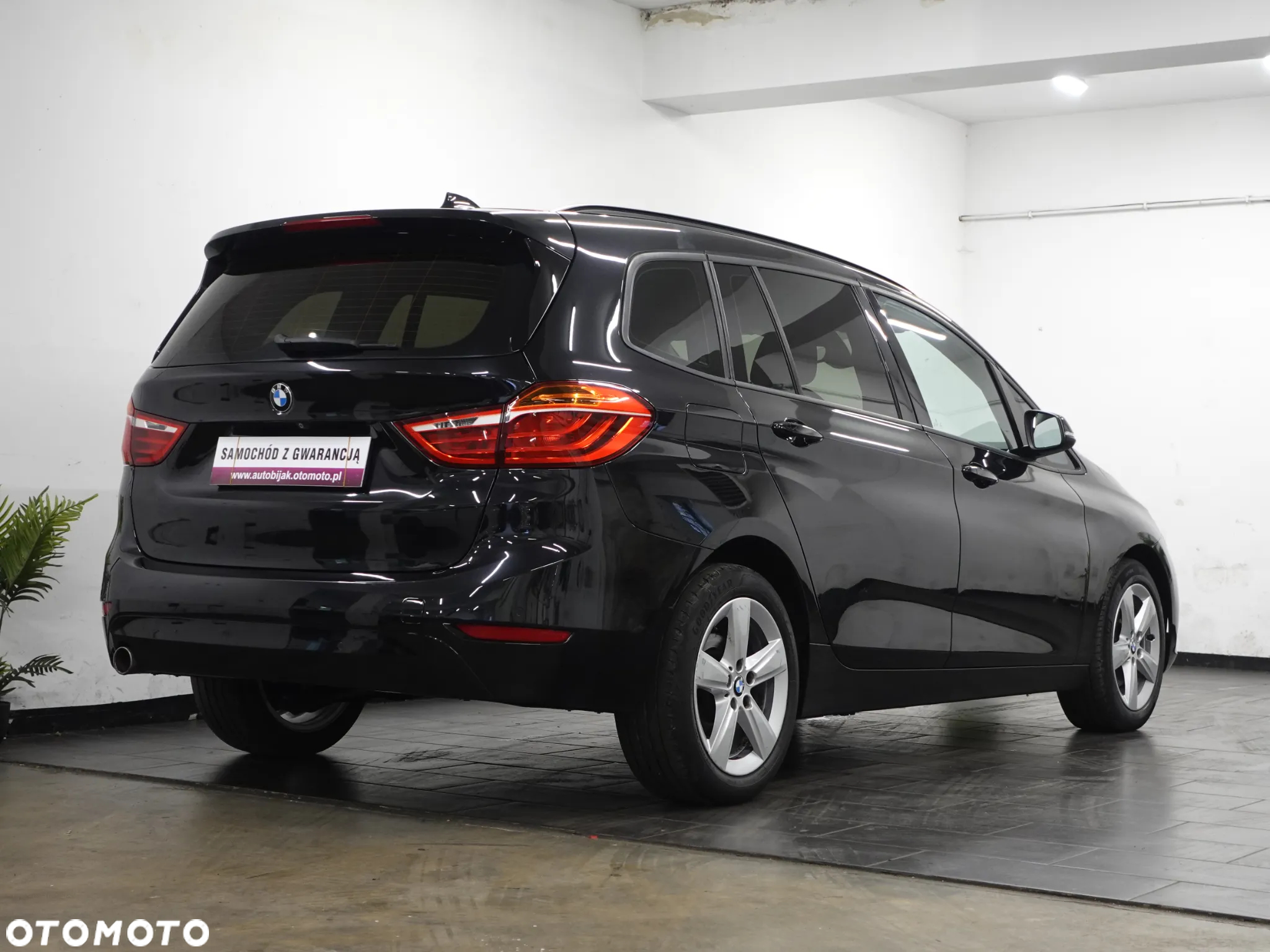 BMW Seria 2 218d Gran Tourer Advantage - 9