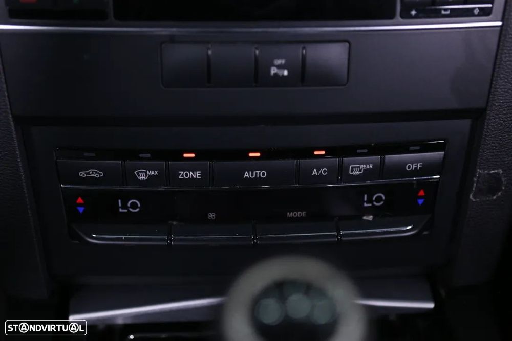 Mercedes-Benz E 250 CDi Avantgarde BlueEfficiency - 20
