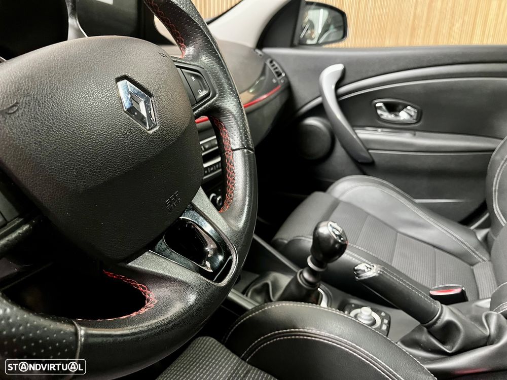 Renault Mégane Sport Tourer 1.5 dCi GT Line - 8