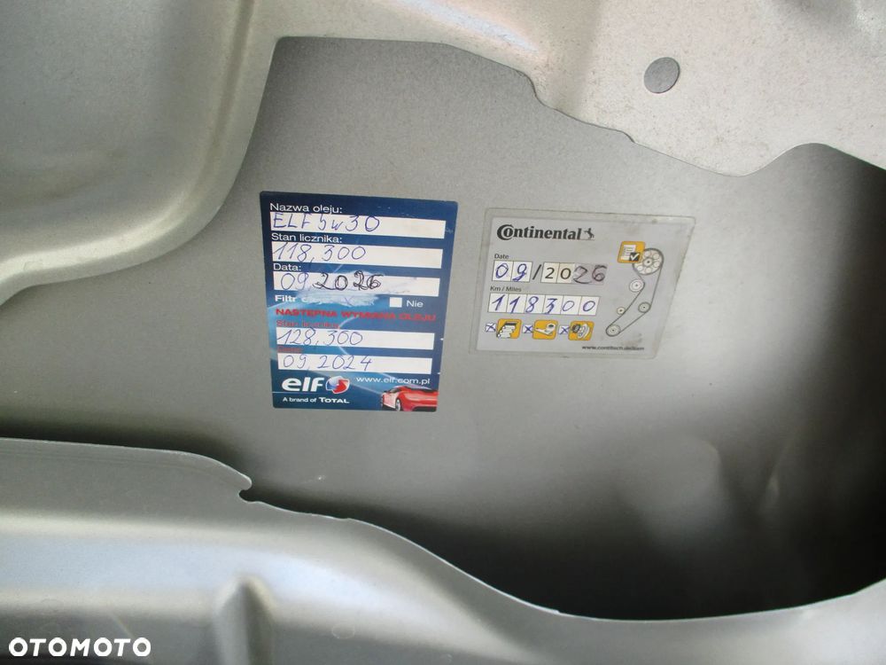 Renault Scenic 1.6 16V Authentique Euro5 - 22