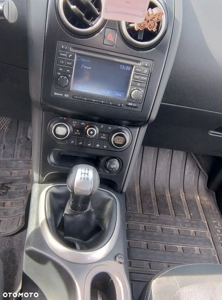 Nissan Qashqai 1.6 Tekna - 4