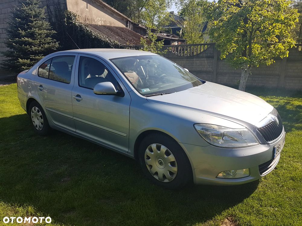 Skoda Octavia 1.6 - 6
