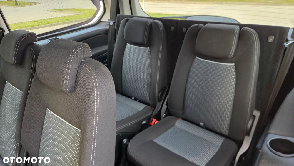 Ford Galaxy 2.0 TDCi Titanium - 18