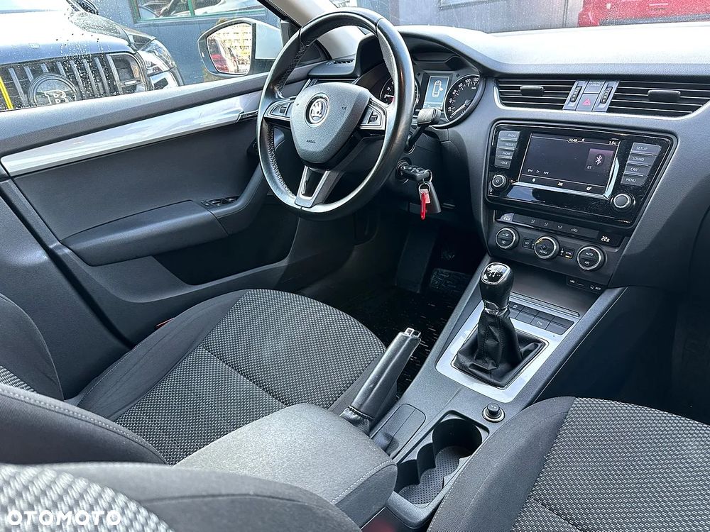 Skoda Octavia 1.6 TDI Ambition - 12