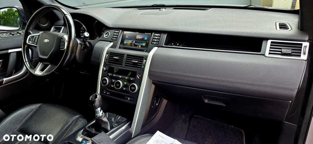 Land Rover Discovery Sport - 18