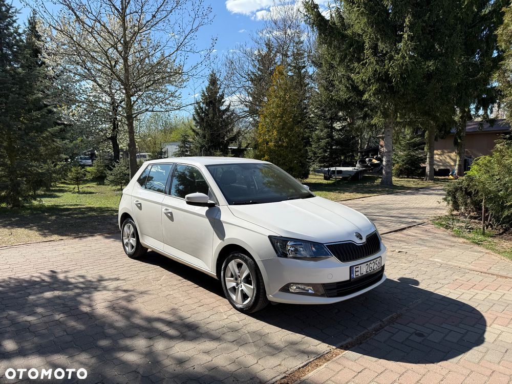 Skoda Fabia 1.0 TSI Drive - 2