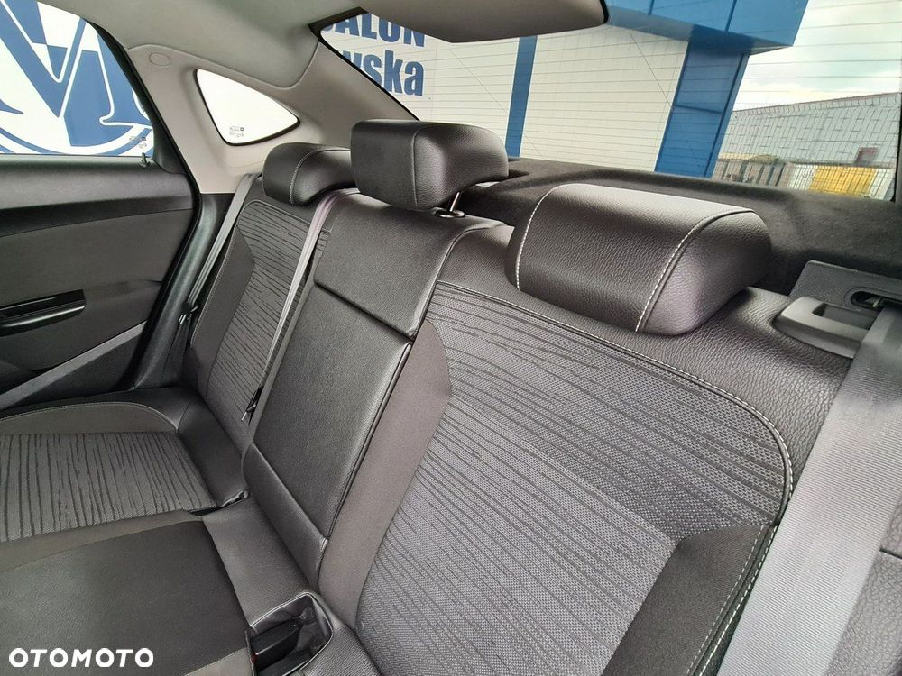 Opel Astra 1.4 Turbo Edition - 23