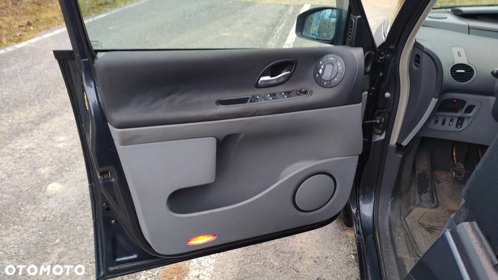 Renault Espace 2.0 Expression - 18