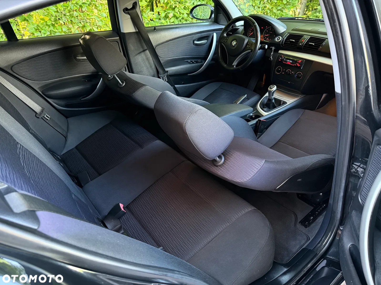 BMW Seria 1 118i - 6