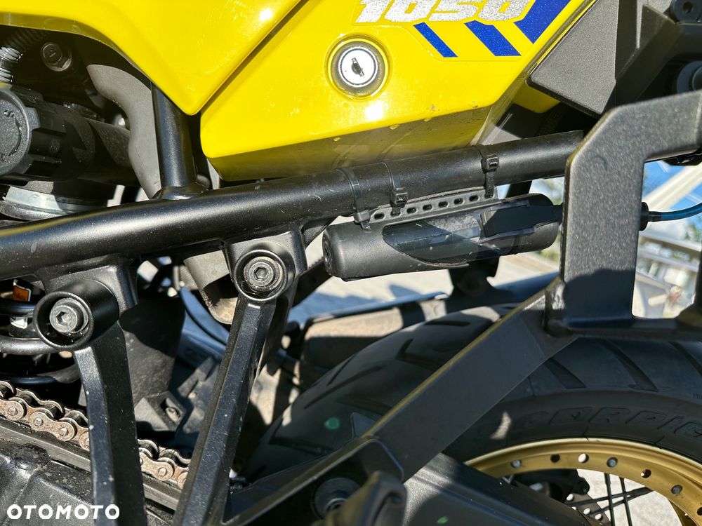 Suzuki DL - 16