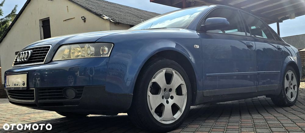 AUDI A4 , Mask, Błotniki, Lampy, Srodek, Alufelgi w całosc - 4