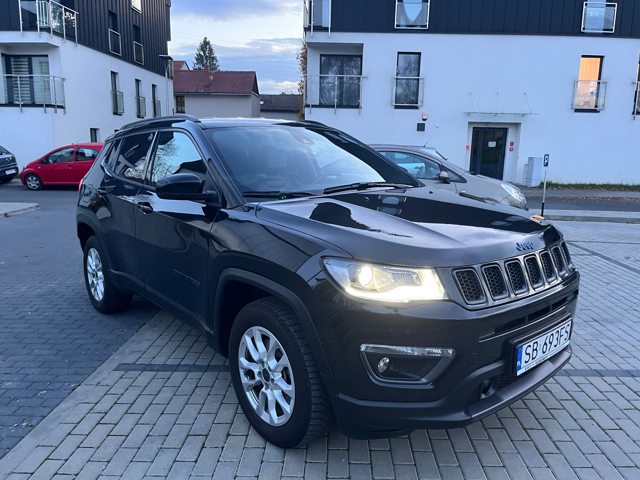 Jeep Compass - 2