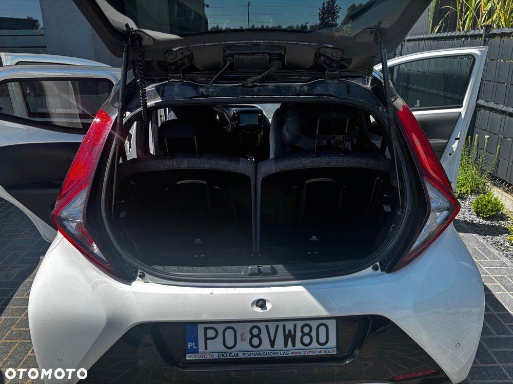 Toyota Aygo 1.0 VVT-i Black Edition - 11