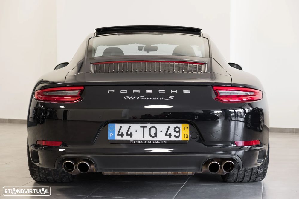 Porsche 911 2017 photo 3