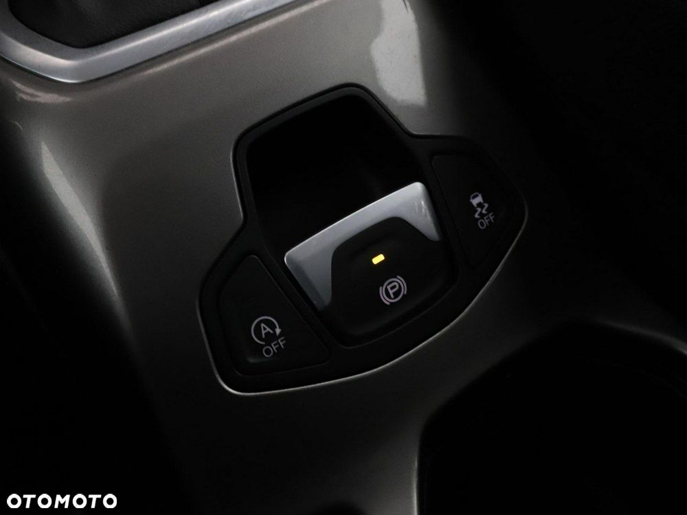 Jeep Renegade 1.3 T-GDI Limited - 30