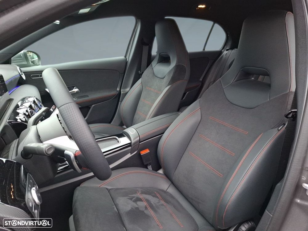 Mercedes-Benz a-180 d - 11