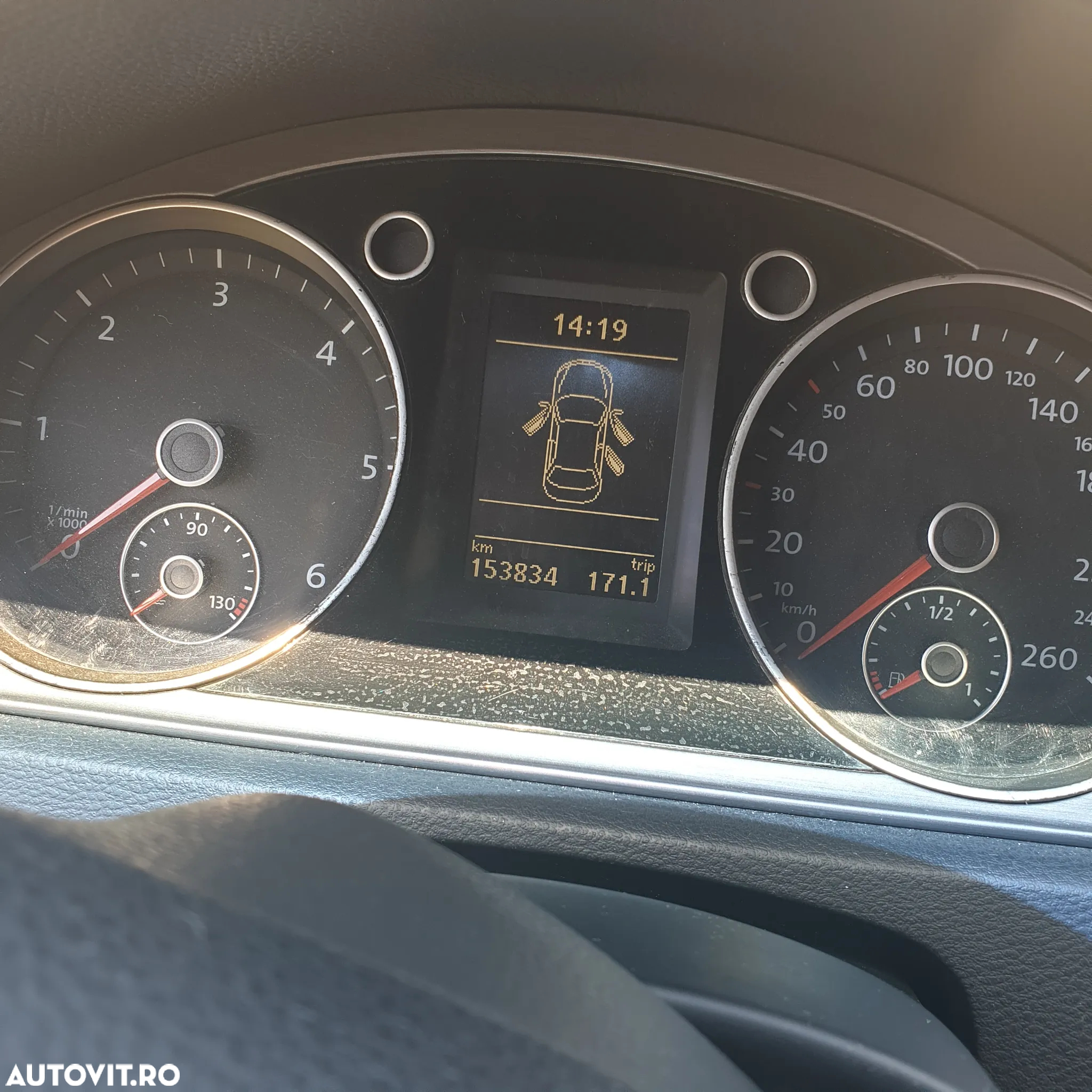 Volkswagen Passat 2.0 TDI BlueMotion Tehnology Comfortline - 8