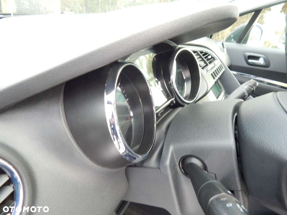 Peugeot 3008 120 VTi Premium - 23