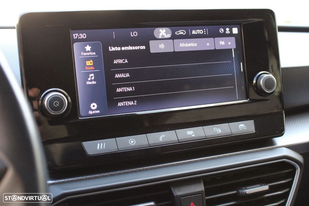 SEAT Leon ST 1.0 eTSI OPF DSG Style Edition - 24