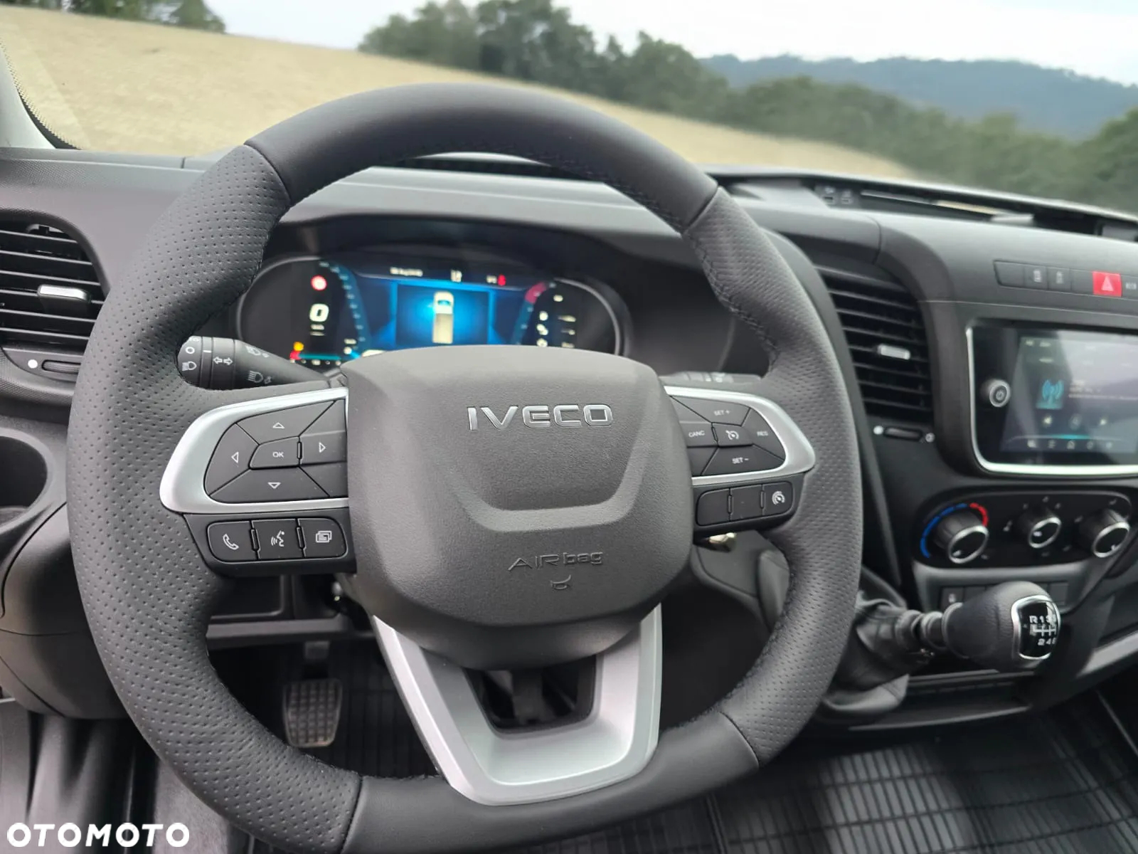 Iveco Daily wywrotka 50C18HZ - 11