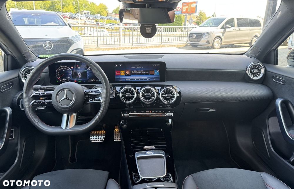 Mercedes-Benz Klasa A 2023