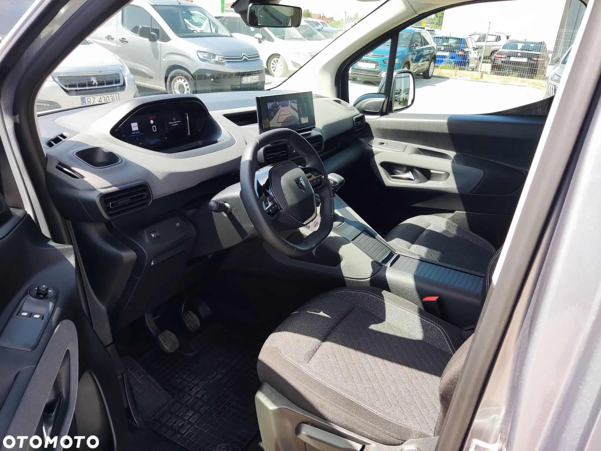 Peugeot Rifter 1.5 BlueHDI Allure S&S - 12