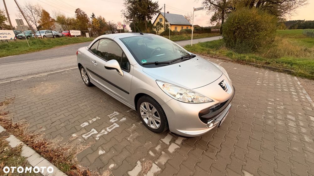Peugeot 207 CC - 3