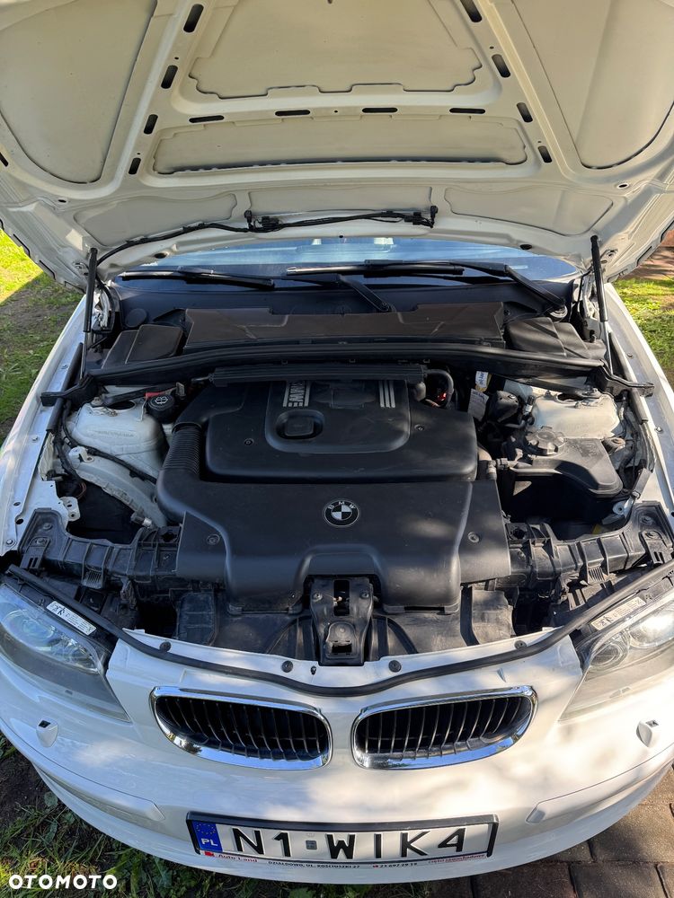 BMW Seria 1 120d - 14