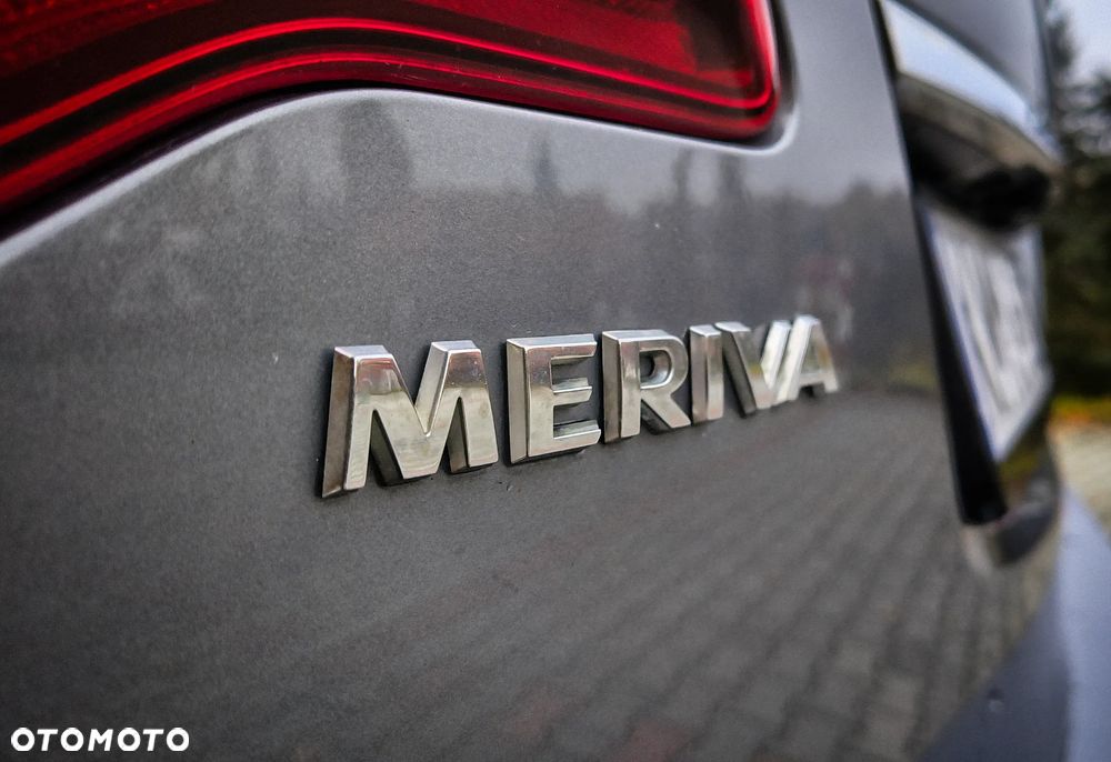Opel Meriva - 12
