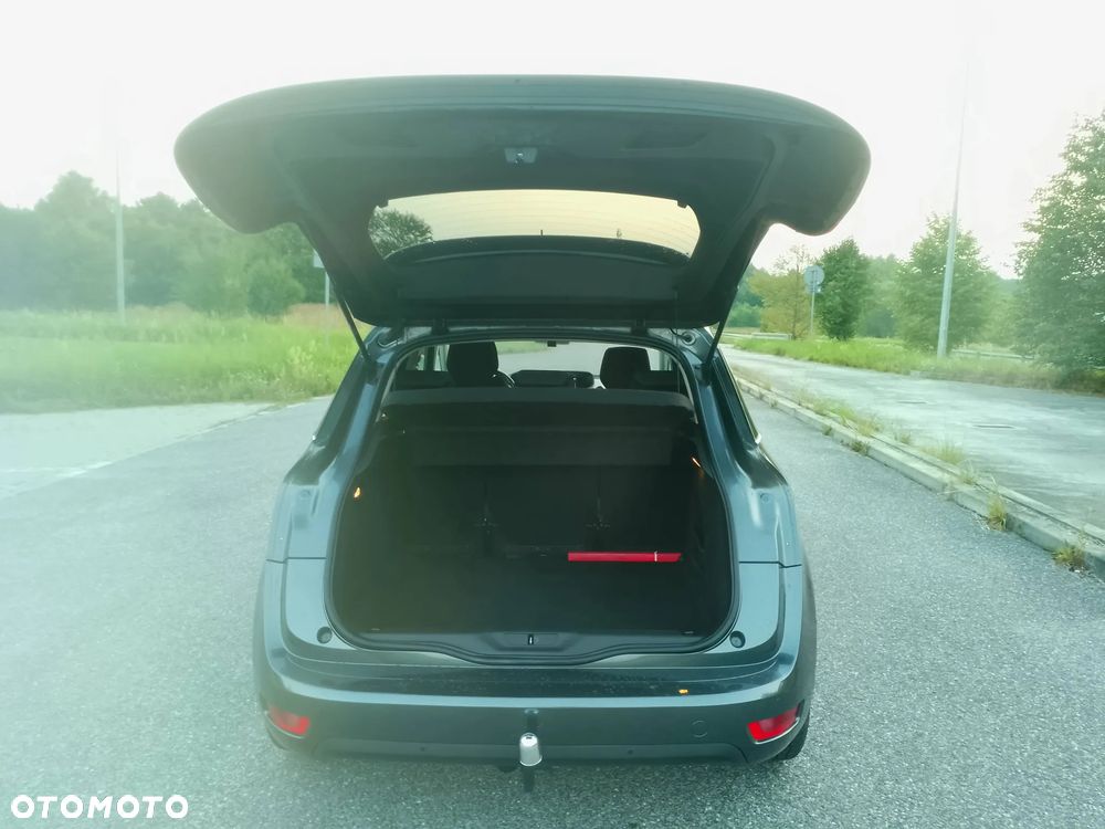 Citroën C4 Picasso e-HDi 115 ETG6 Exclusive - 22