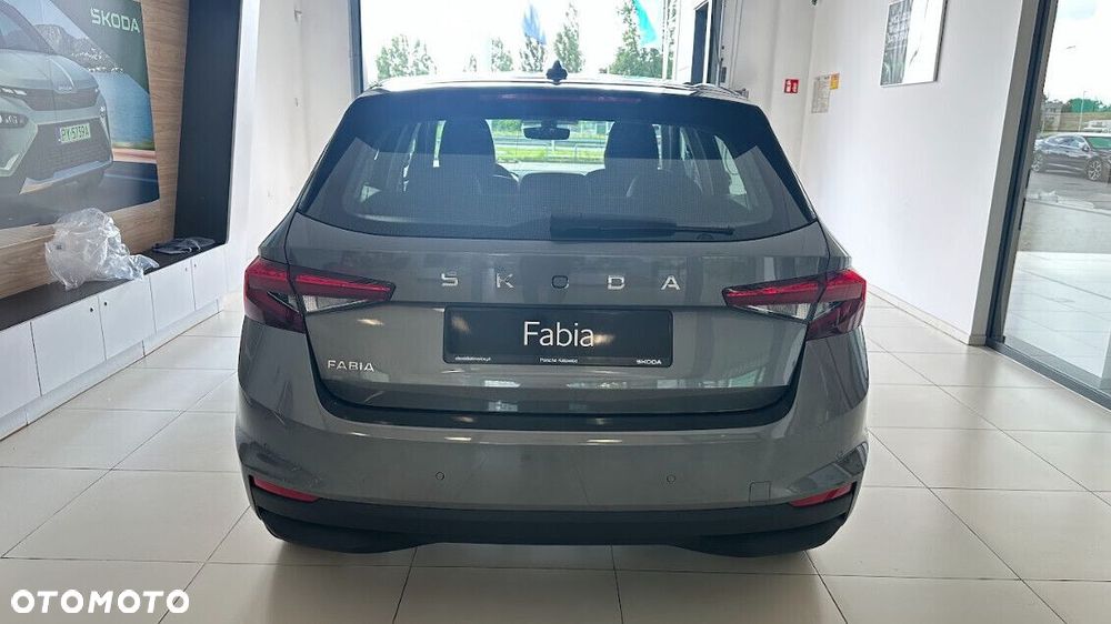 Skoda Fabia - 6